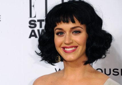 “Елле” сэтгүүлийн уламжлалт наадмаар Кэти Перри оны онцлох эмэгтэй болжээ